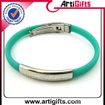 Pulsera de mano de silicona con grabado en acero inoxidable